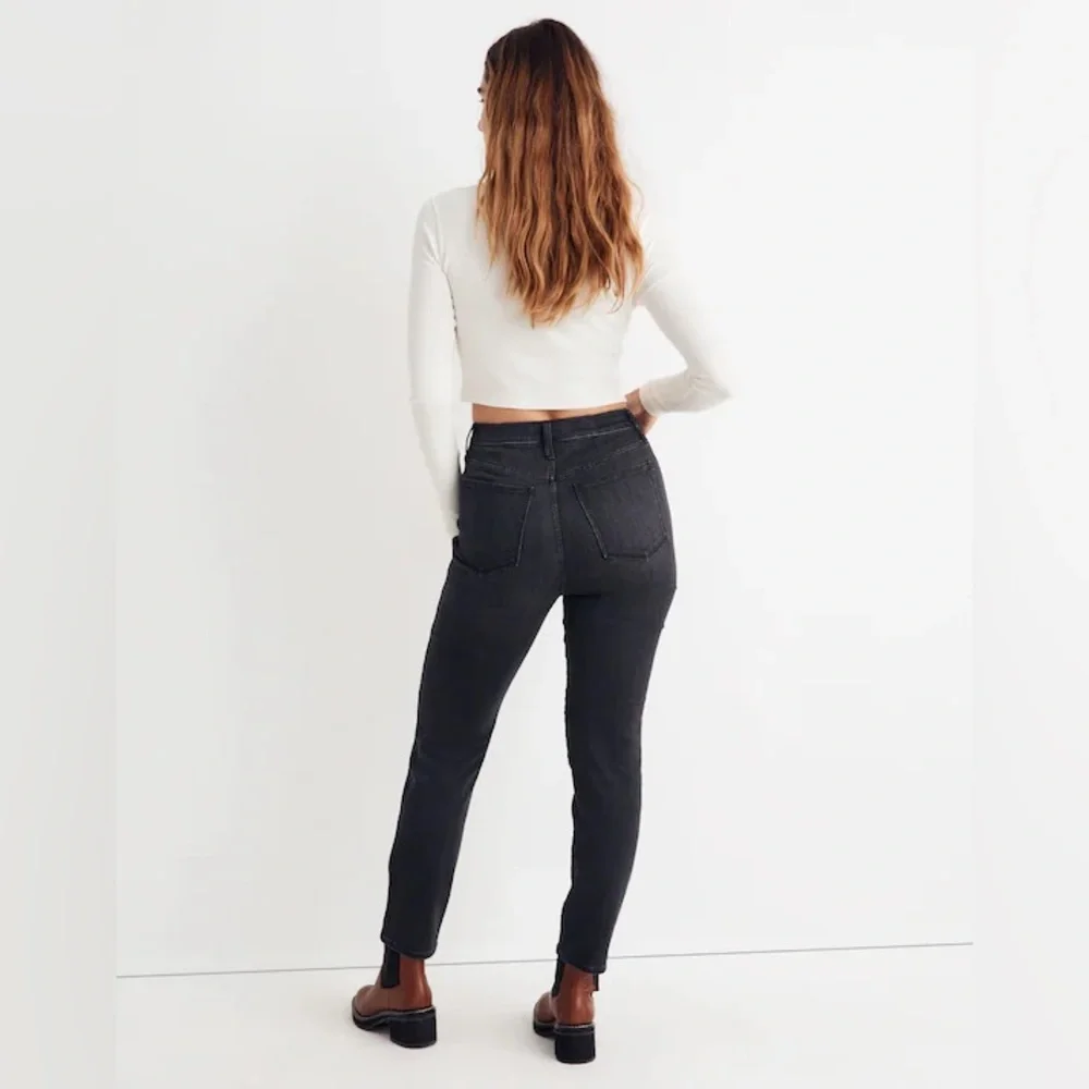 NWT Madewell High-Rise Slim Straight Jeans in Richgrove Wash